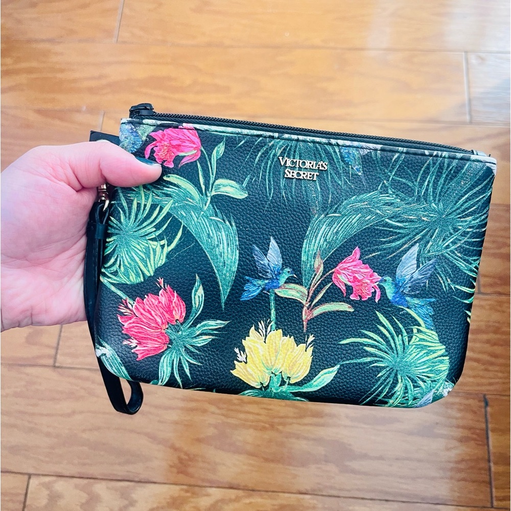 Tropical Wrislet
